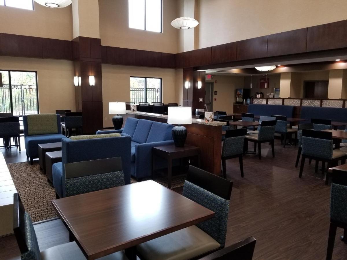 Comfort Suites Little Rock West Exterior foto